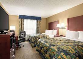 Travelodge by Wyndham Oshawa Whitby 4
