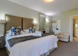 Hermanus Lodge on the Green - Solar Power 5
