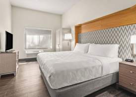 Holiday Inn & Suites BOTHELL by IHG 5