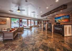 Cable Mountain Lodge 3