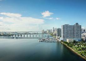 DoubleTree by Hilton Grand Hotel Biscayne Bay 5