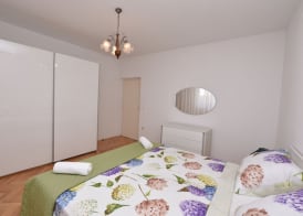 Apartments Kure 5