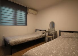 Bunk Guesthouse Hongdae 5