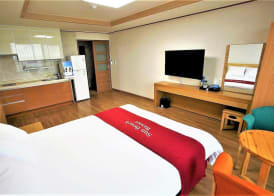 Sunbeach Resort 4