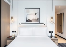 Vida Dubai Marina & Yacht Club 4