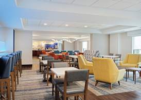 Holiday Inn Express & Suites CINCINNATI RIVERFRONT by IHG 4
