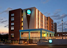Tru By Hilton Manchester Downtown 4