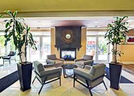 Embassy Suites by Hilton Valencia 5
