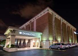 DoubleTree by Hilton Montgomery Downtown 5