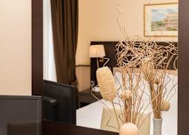 Shg Hotel Portamaggiore 5