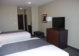 Best Western Plus Lacombe Inn and Suites 4