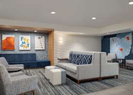 Holiday Inn Express & Suites NORTH FREMONT by IHG 3
