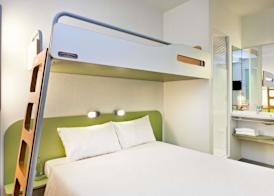 ibis budget Bordeaux Centre Bastide 4