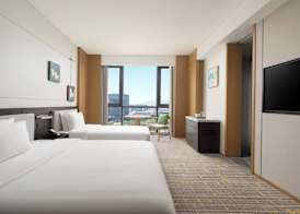 Holiday Inn Ningbo Xiangshan Damu Bay by IHG 3