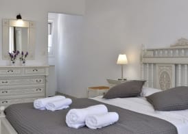 Parian Lithos Residence 5