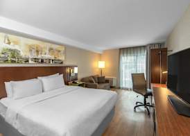 Comfort Inn Hamilton - Stoney Creek 4