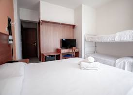 Hotel Cristall 3