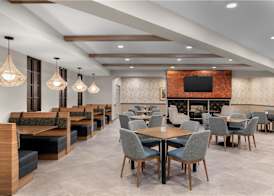 DoubleTree by Hilton Phoenix Midtown 5