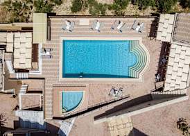 Sunrise Suites 2