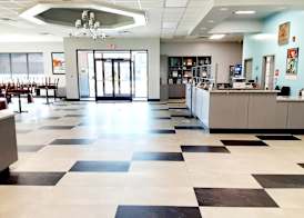 Howard Johnson by Wyndham Florence 3