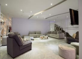 RK Beach Hotel 3