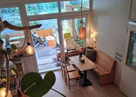 Max Hostel 4
