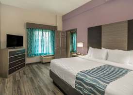 La Quinta by Wyndham Clarksville 4