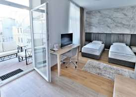 Vienna Lotus Apartments 2