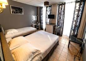 Hôtel Furania 5
