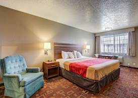 Econo Lodge St George North - Near Pioneer Park 5