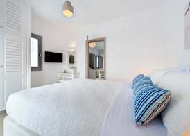 White Harmony Suites 4
