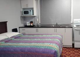 Cobourg Inn 5