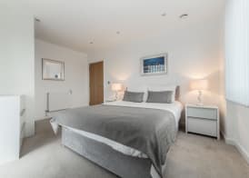StayInn Greenwich 4