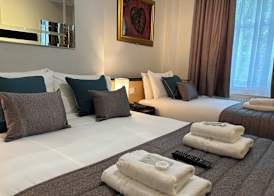 Tudor Court Hotel 2