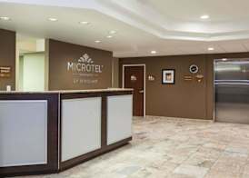 Microtel Inn & Suites by Wyndham Wheeler Ridge 2