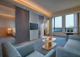 Holiday Inn Express Nantong Textile City by IHG 3