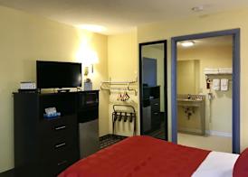 Days Inn by Wyndham Augusta Fort Eisenhower 4