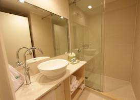 WYNDHAM GARDEN LONG ISLAND CITY 4