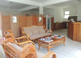 Reef Holiday Apartments 3