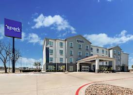 Spark by Hilton Selma 2