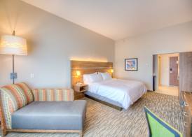 Holiday Inn Express & Suites - Remington by IHG 5
