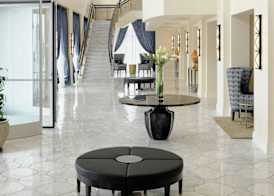 Hotel Blackhawk, Autograph Collection 4