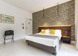 Palazzo Sovrana Serviced Luxury Apartments 5