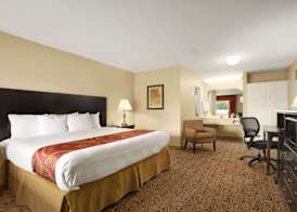 Days Inn by Wyndham Alexander City 5