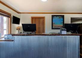 Travelodge by Wyndham Livingston 3