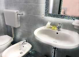 Hotel I Colori Del Mare 3