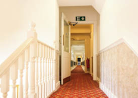 OYO Tong Park Hotel 4