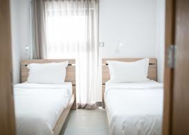 Toparadis Guest House 3