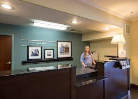 Hampton Inn Cornelia 3