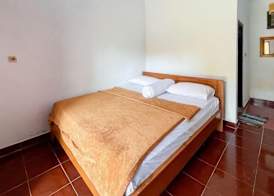 Guest House Surya Ayu Permai Buleleng Mitra RedDoorz 5
